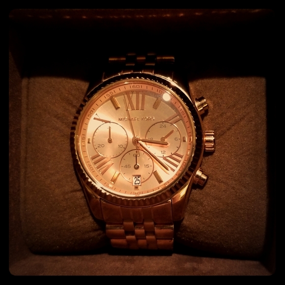 Michael Kors Accessories - Michael Kors Rose Gold Watch